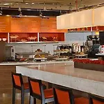 Courtyard By Marriott York 
